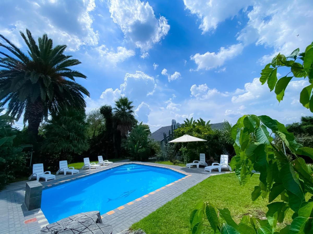 Kv Luxury Guest House Joanesburgo Exterior foto